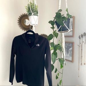 North face black quarter zip fleece